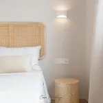 Apartment De Diseno Reformado Con Piscina Y Jardin Denia