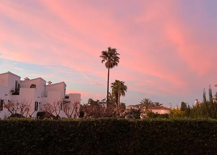 Appartamento De Diseno Reformado Con Piscina Y Jardin Dénia